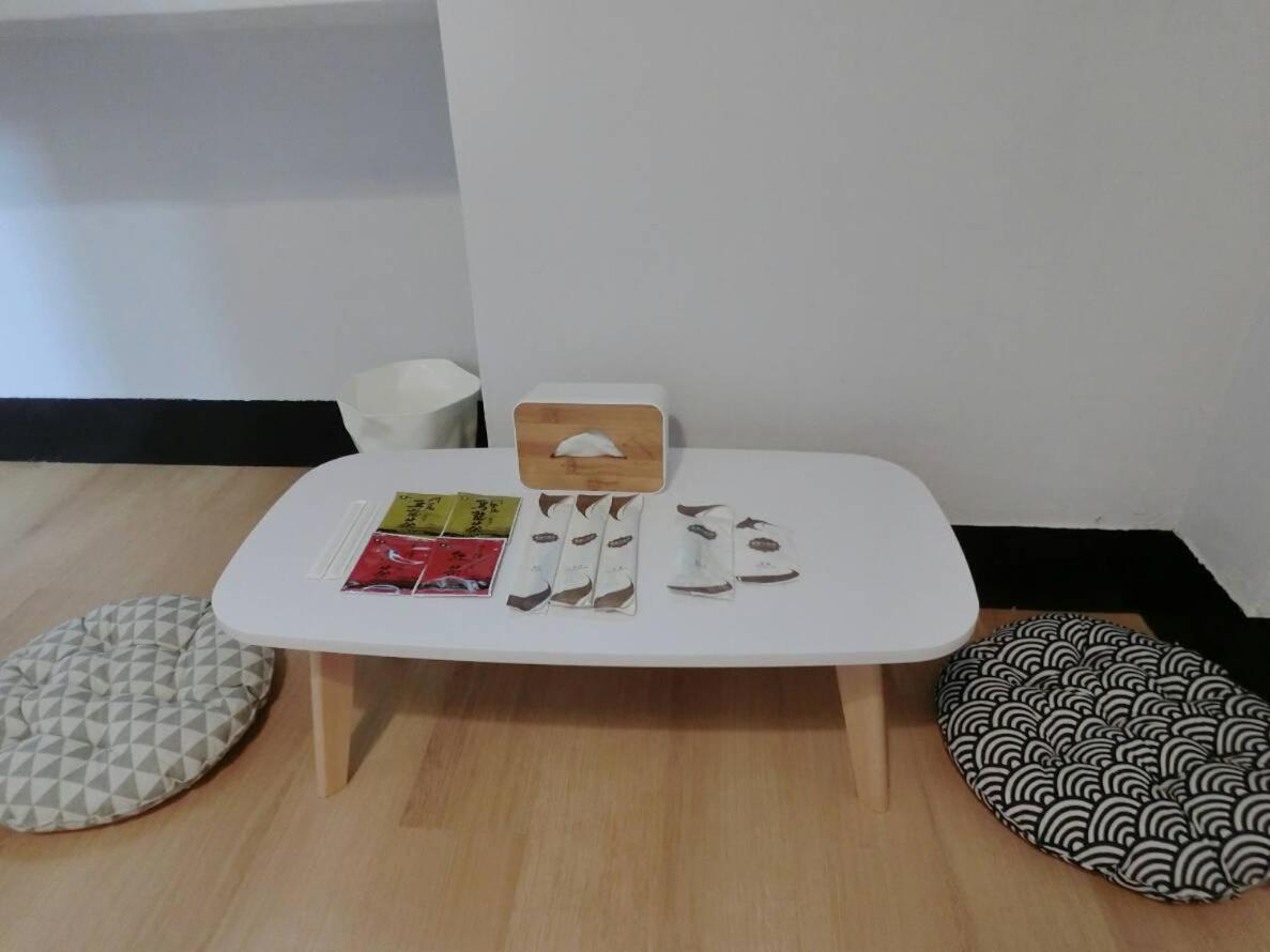 湘品旅館xiang Pin Hotel-有人旅宿東大門夜市湘品館-無電梯無電視 訂房後請注意訊息加line聯繫我 Hualien stad Exteriör bild